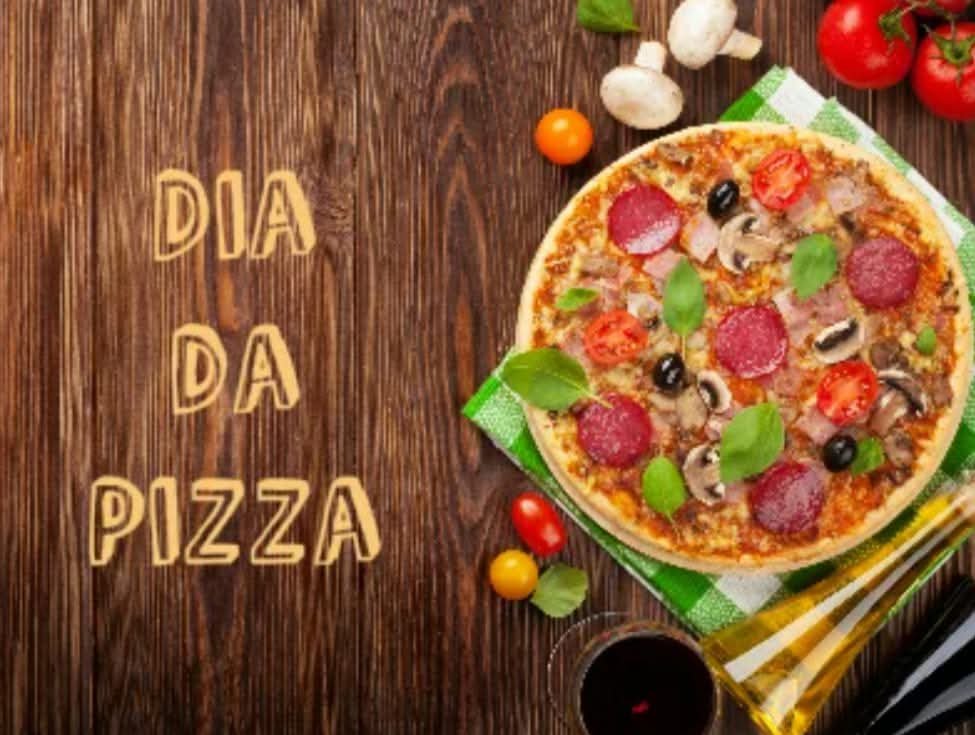 Pcheva's tweet photo. Dia da Pizza é comemorado em 10 de julho no Brasil.

Esta data homenageia uma das invenções culinárias mais apreciadas por diversas pessoas ao redor do mundo.

Prato típico da gastronomia italiana e famosa no mundo inteiro. No Brasil, existem muitas combinações, até mesmo doces. https://t.co/b0UaauuYzT