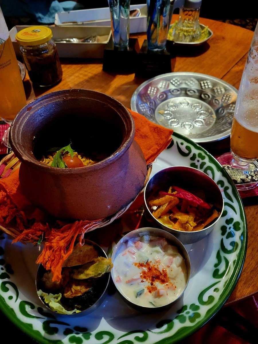 rose22d5's tweet photo. ビリヤニってフワフワで美味しい😋 https://t.co/CnliNHXwPv