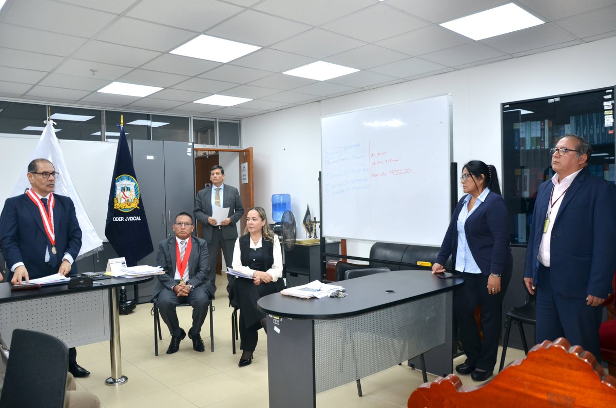 ANC_PJ_Oficial's tweet photo. El jefe de la #ANCPJ, Roberto Alejandro Palacios Bran, supervisó las #ODANC del Callao y Lima Sur, donde dispuso medidas para agilizar la tramitación de expedientes disciplinarios, fortalecer la capacidad operativa y mejorar la productividad institucional.
https://t.co/eqS46CliFJ https://t.co/qtbVYN5fYC