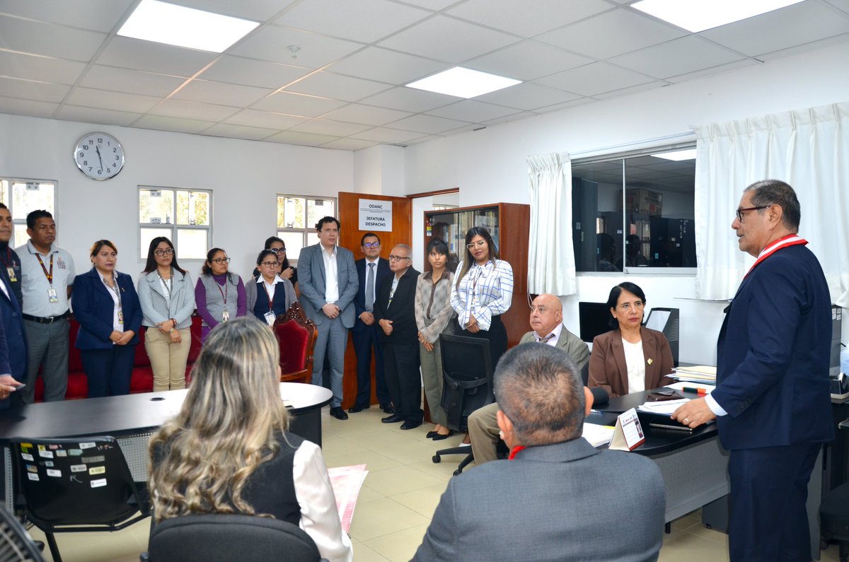ANC_PJ_Oficial's tweet photo. El jefe de la #ANCPJ, Roberto Alejandro Palacios Bran, supervisó las #ODANC del Callao y Lima Sur, donde dispuso medidas para agilizar la tramitación de expedientes disciplinarios, fortalecer la capacidad operativa y mejorar la productividad institucional.
https://t.co/eqS46CliFJ https://t.co/qtbVYN5fYC
