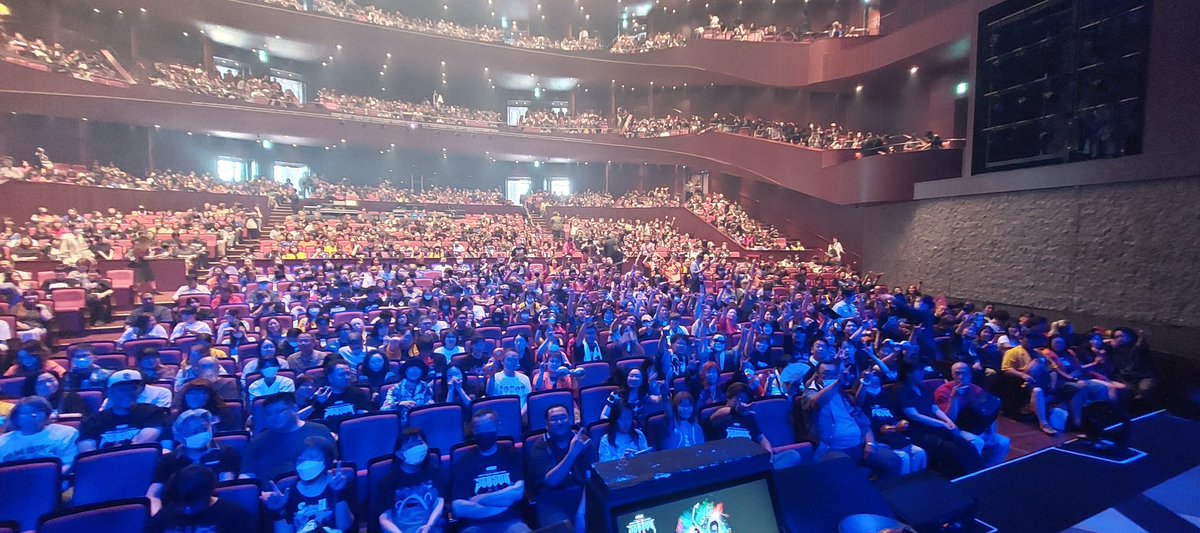 hanzborn's tweet photo. 聖飢魔II 大黒ミサツアー SEASON Ⅱ
10本目 7/10 札幌文化芸術劇場
参拝ありがとうござい魔した!
新しいコールアンドレスポンスも誕生した夜となりましたw
次は7/19 福岡サンパレスホール!参拝予定の方は、暑くなってきましたので水分補給してしっかりクビ洗ってお待ちください魔せ! https://t.co/1z8HeybqiQ