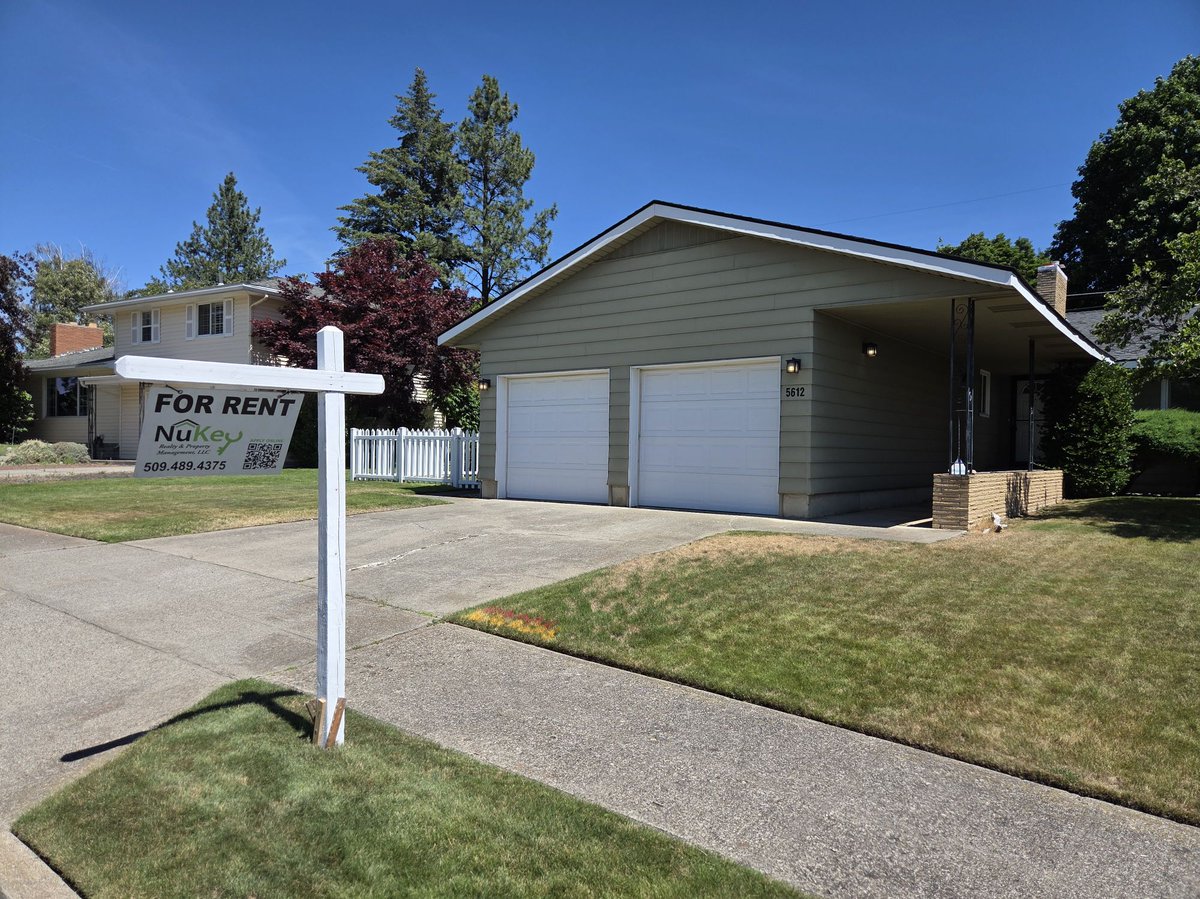 NukeyRealty's tweet photo. 🏡 Pet-Friendly Home Now Available for Rent in North Spokane! ✨

📍 5612 N Fleming St, Spokane, WA 99205
💲 $2,395/month
🛏️ 3 Bedrooms
🛁 2 Bathrooms
📐 2,500 Sq. Ft.
🐶🐱 Pet Friendly

💻 Apply online or learn more at:
https://t.co/8lzKyBt7ES

#NowAvailable #SpokaneRentals https://t.co/iCHEP2NE2C