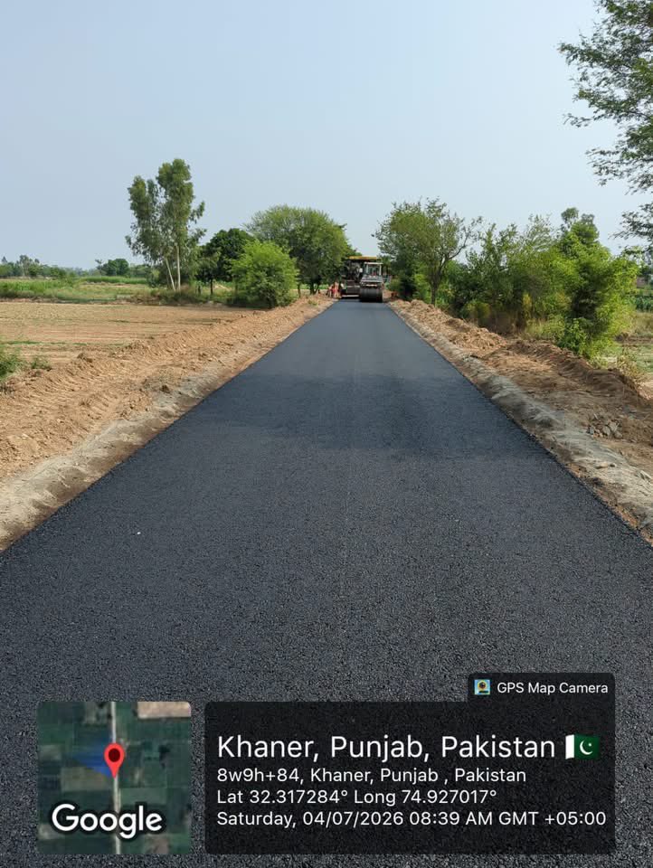 SalarViews's tweet photo. پنجاب کے گاؤں کی خوبصورت سڑکیں 💚

شکریہ @MaryamNSharif https://t.co/N1CQU6Pz29