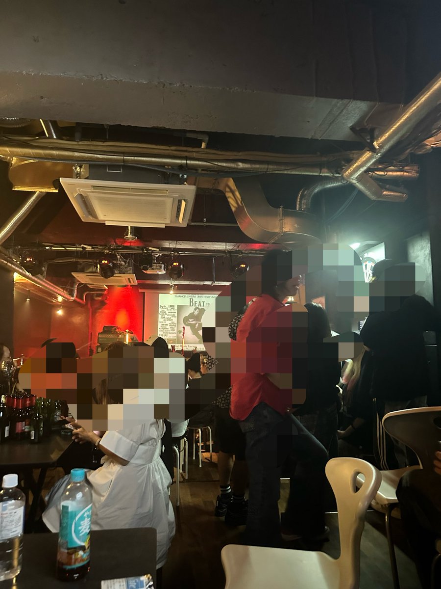 SWORDFISH1116's tweet photo. チバの誕生日をお祝いしてからネカフェに行ったので身体がバキバキ... https://t.co/mRejJErWJC