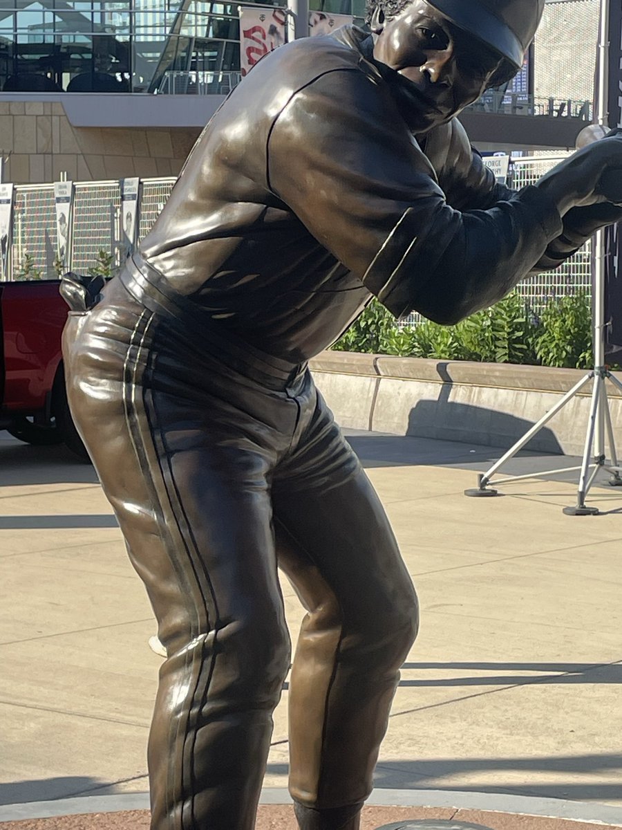 MGSxsammy33's tweet photo. Ballpark 11/30

Slowly checking them off https://t.co/UC92CzTgMc