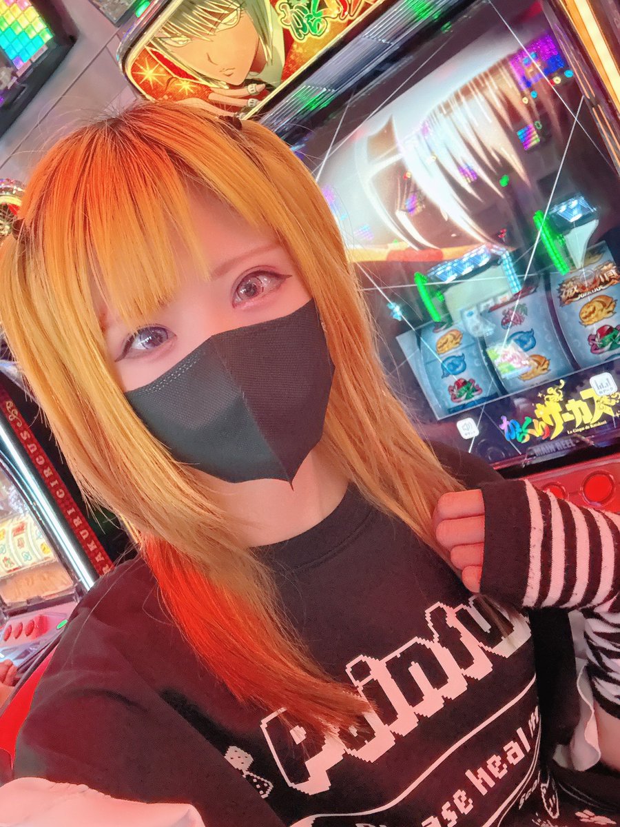md_slot's tweet photo. 7/11(土)
【キング観光いなべ店様】
ざこ：20番

なんと！からくり2に
ようやく座れました〜！

フォロワーさんたちと頑張る💪

(PR) https://t.co/vC5YsdS4g3