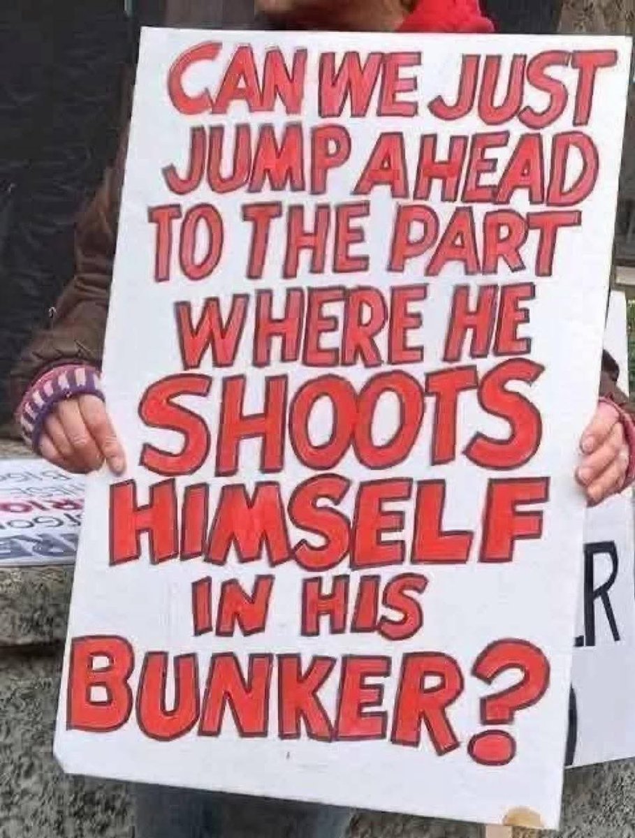 richardmcvay's tweet photo. @CBSEveningNews @CBSNews Trump is turning the White House into a fortified bunker… https://t.co/dCRzNTD6X7