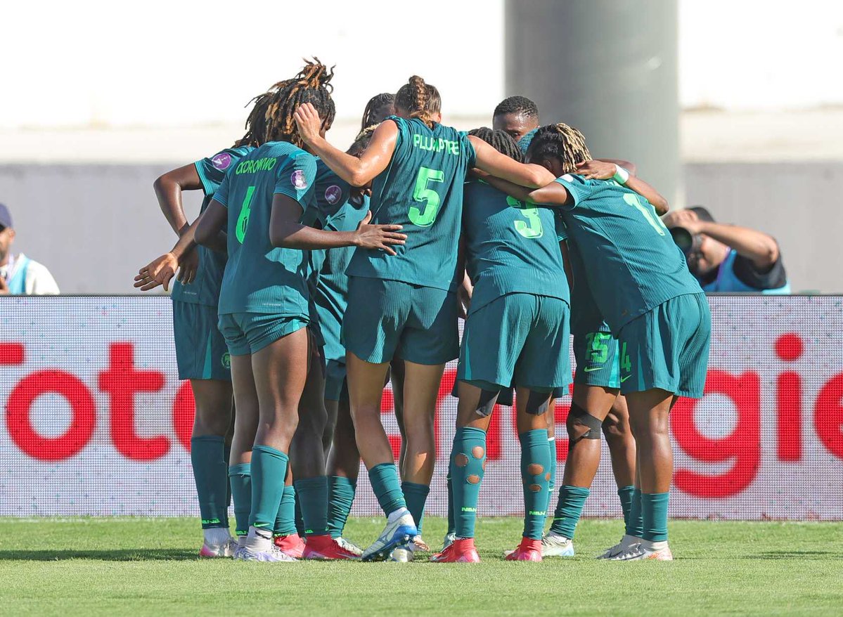 ashplumptre's tweet photo. The body is asking for more time and I’m listening ❤️‍🩹 
Sad to be missing this WAFCON yet hopeful in the prospect of getting to fight alongside these women again with the support of Nigerians everywhere when the body is ready to compete again.
So, in the meantime, back these women, back them on their quest for victory once more. Go easy on them, they need you 💚
I am with you ladies 🫶🏽

Naija no dey carry last 🫀
