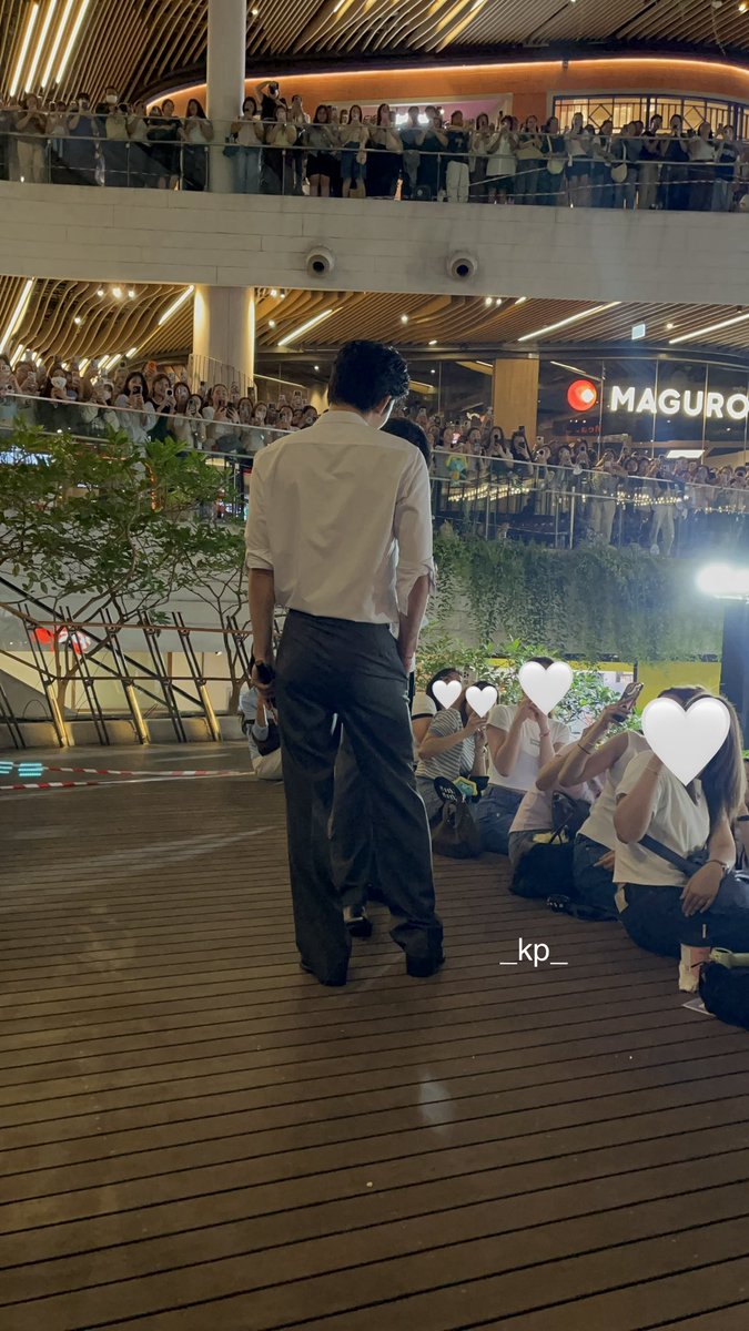 novemberprivacy's tweet photo. รวมพล 3 ครั้งปีนี้ ปอนด์ทำภูวินทร์หายทั้ง 3 ครั้งเลยจ้า 555555555 เป็นคู่ตู้เย็นกับผักชีของพวกเราจริงๆ พ่อบังมิด! 😂 สมกับที่ภูวินทร์บอก…ก็ดูตัวเค้าสิใหญ่ขนาดนี้ แต่ทำอะไรใครไม่ได้หรอก ส่วนปอนด์ก็บอก..ชอบคนตัวเล็กดิผมอะ🤭 #ปอนด์ภูวินทร์ https://t.co/4Z4FsjCGEy