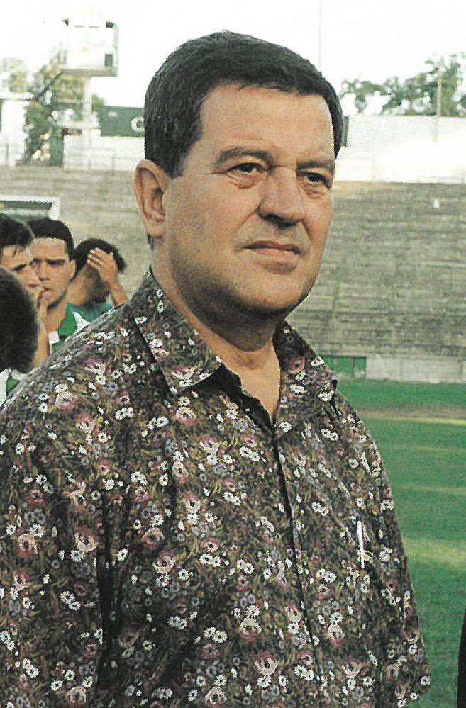 RealBetis's tweet photo. In memoriam Pepe León. El bético que fue tres veces presidente.

➡️ https://t.co/hWyahBvBHQ https://t.co/940BYvbqcD
