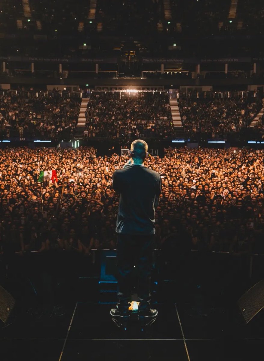 bestofzaynj's tweet photo. https://t.co/fMWOzeLxCA