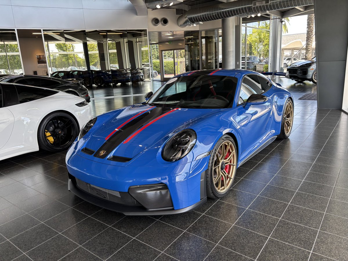 carsonfort8's tweet photo. Best of My Local Porsche Showroom (7/4/26) 

Click for More: https://t.co/DoTcWrk9L6 https://t.co/XlcZZcsX7x