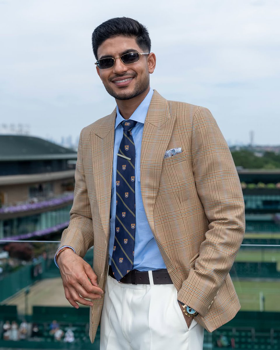 NainaDev380254's tweet photo. Shubman Gill Sahab at Wimbledon 🔥🔥🔥 https://t.co/POITqEclE9