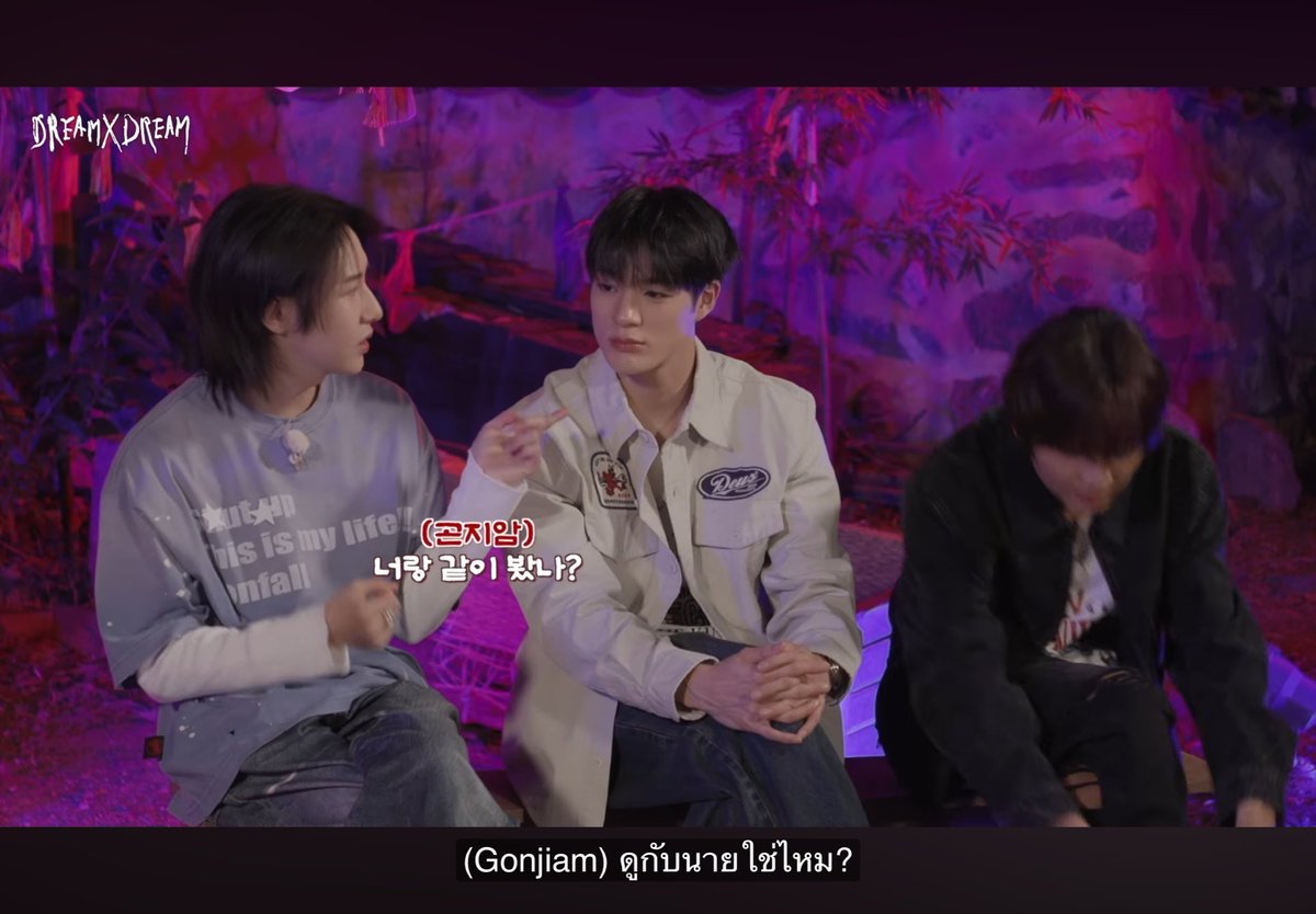fuffymelochin's tweet photo. โน่เหรินยังดูหนังด้วยกันอยู่😭😭😭😭😭😭😭😭😭 https://t.co/pynoRWAszl