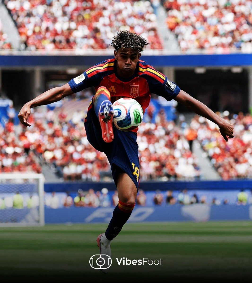 VibesFoot's tweet photo. Lamine Yamal 🇪🇸 est enfin entré dans son Mondial. 💎✨️

Sa première mi-temps face aux Belges... 🤩 https://t.co/0fIwPbF4yd