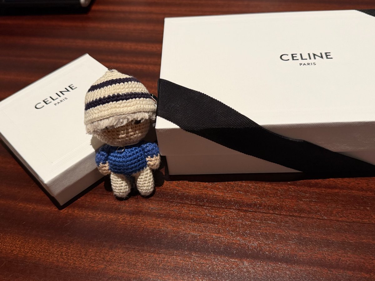 travelwithTaeby's tweet photo. And we shopped too! The sales assistants knew we started shopping at Celine because of Taehyung. https://t.co/2s63MeUIn9