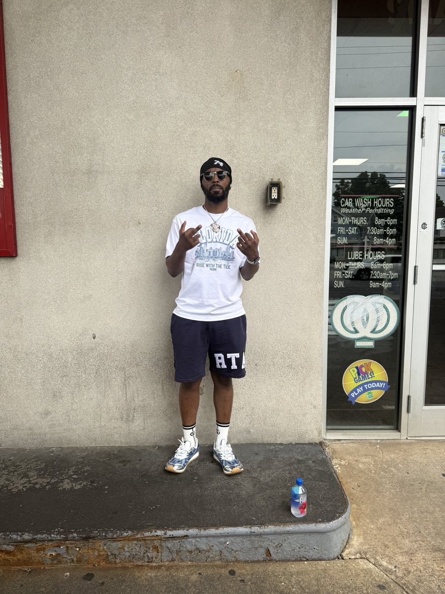Tone1997__'s tweet photo. Year 29🎊🐐 https://t.co/Na9hmKZmT0