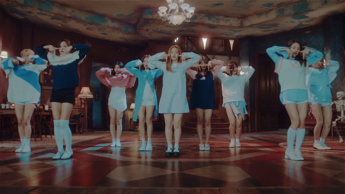 TWICEintcharts's tweet photo. Biggest 2010s songs on YouTube South Korea chart:

#1 CHEER UP
#2 Time of Our Life
#3 Pretender
#4 Like OOH-AHH
#5 TT
#6 How can I love the heartbreak, you’re the one I love
#7 You Were Beautiful
#8 Up &amp; Down
#9 Me Gustas Tu
#10 Rough https://t.co/wvMSkAArCE