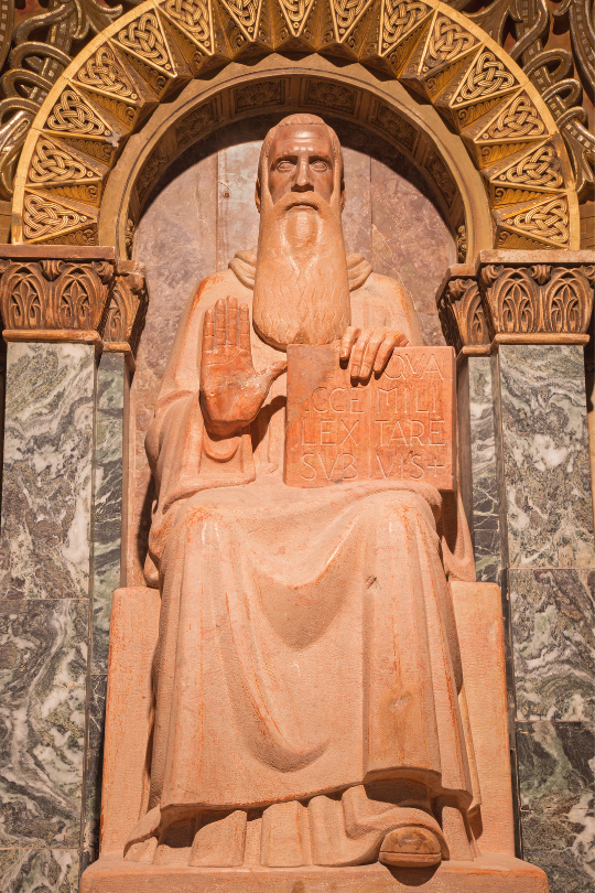 Catholic_Priest's tweet photo. "Saint Benedict of Nursia, Pray for Us!" #SaintoftheDay #OraProNobis
📷 The Statue of Saint Benedict of Nursia in Dormition Abbey, Jerusalem / © sedmak via #GettyImages. #Catholic_Priest #CatholicPriestMedia https://t.co/t8znPqPb1I