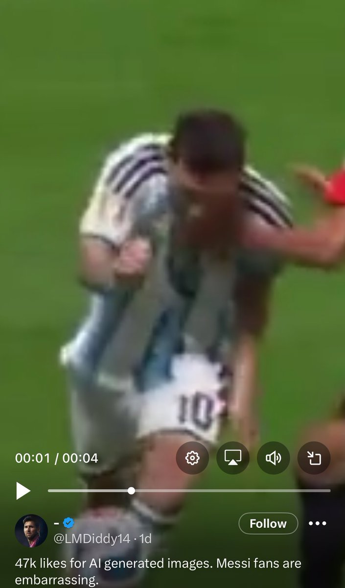 Saaaani_singh's tweet photo. @_TMB_0 @messimistic19 @LMDiddy14 Yeah I can see its his chest and not his face
Specially not the area messi touches after the incident. Cant even see that lip bulge shown in the OP post , meaning its AI https://t.co/nSQKxSZwsF