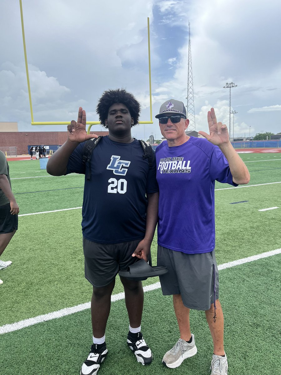 DrakeHilder2027's tweet photo. Thank you @coachscarey for the opportunity at the @TarletonFB camp today‼️#WinTheDay #OffensiveLineman https://t.co/zq6vWjqoNi
