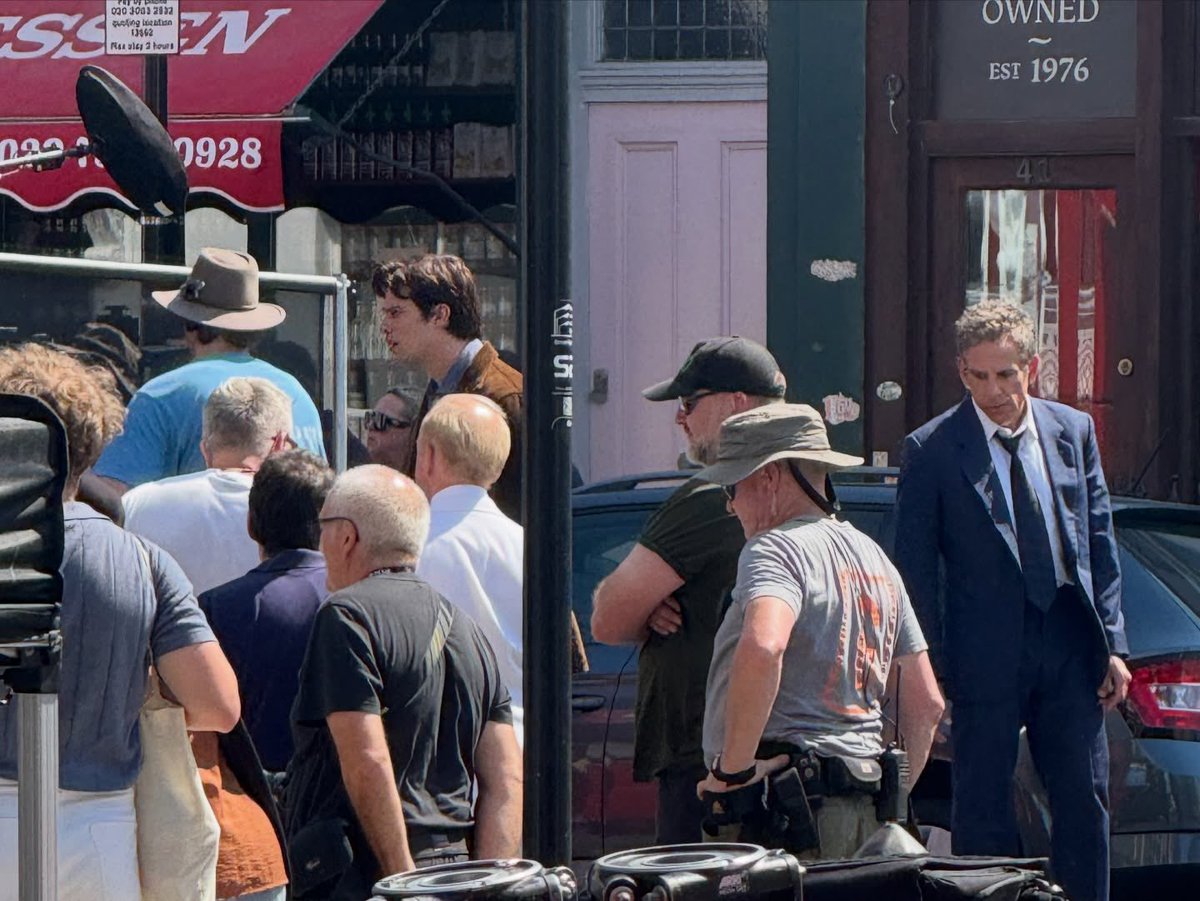 GalitzineHQ's tweet photo. Nicholas Galitzine, Ben Stiller and Toby Jones on the set of “A Matter of Time” in London. 

via: london.premieres https://t.co/Y328LQS71z
