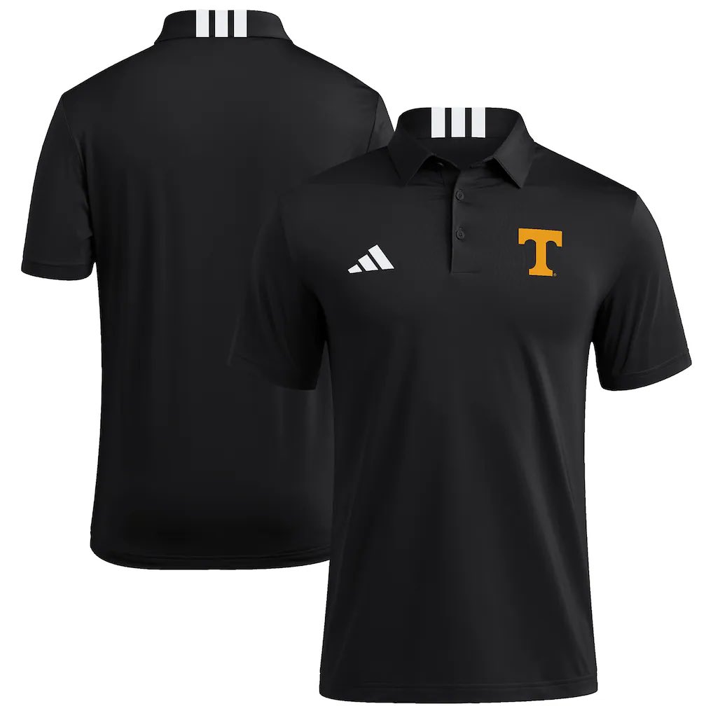 jayvol98's tweet photo. My first official adidas purchase in the new era @BatteredVawl516 https://t.co/hAuEPmjHUR