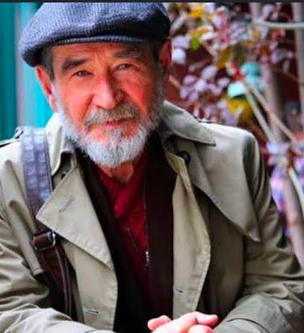 TaylanAram's tweet photo. Çaresiz çıkılacaktır o yolculuklara
Ki bir ömrün karşılığıdır serüvenler"
Şiirleri yoldaşımız olacak!💔🕊️
#AhmetTelli 
#SolukSoluğa https://t.co/KC069SRAIb