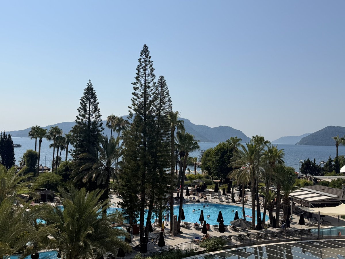 dilek1667's tweet photo. 🏖️🏖️☀️🏊‍♀️⛱️ https://t.co/jGe2QN5A7p