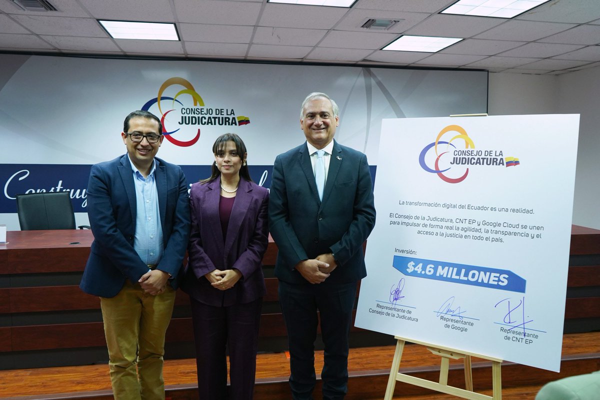 CNTinforma's tweet photo. Este 10 de julio, @CNT_EC y @CJudicaturaEc presentaron el proyecto "Google Workspace Enterprise Plus", enfocado en fortalecer la plataforma tecnológica de la Función Judicial.
Este es otro paso en nuestra misión de llevar adelante la transformación digital del 🇪🇨. https://t.co/TNEhfkOuW9