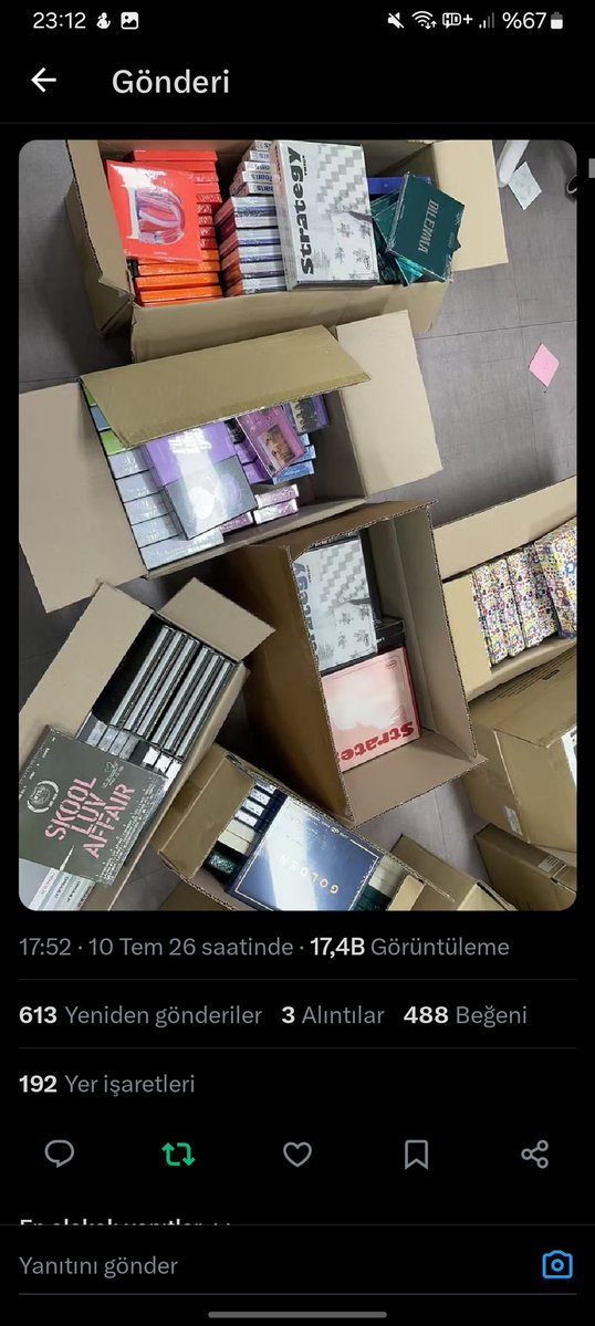 nzz39us's tweet photo. @loopywthu @jjoongberry_ @kpoptradeselltr Yaptimm https://t.co/ibdXqOpmCm