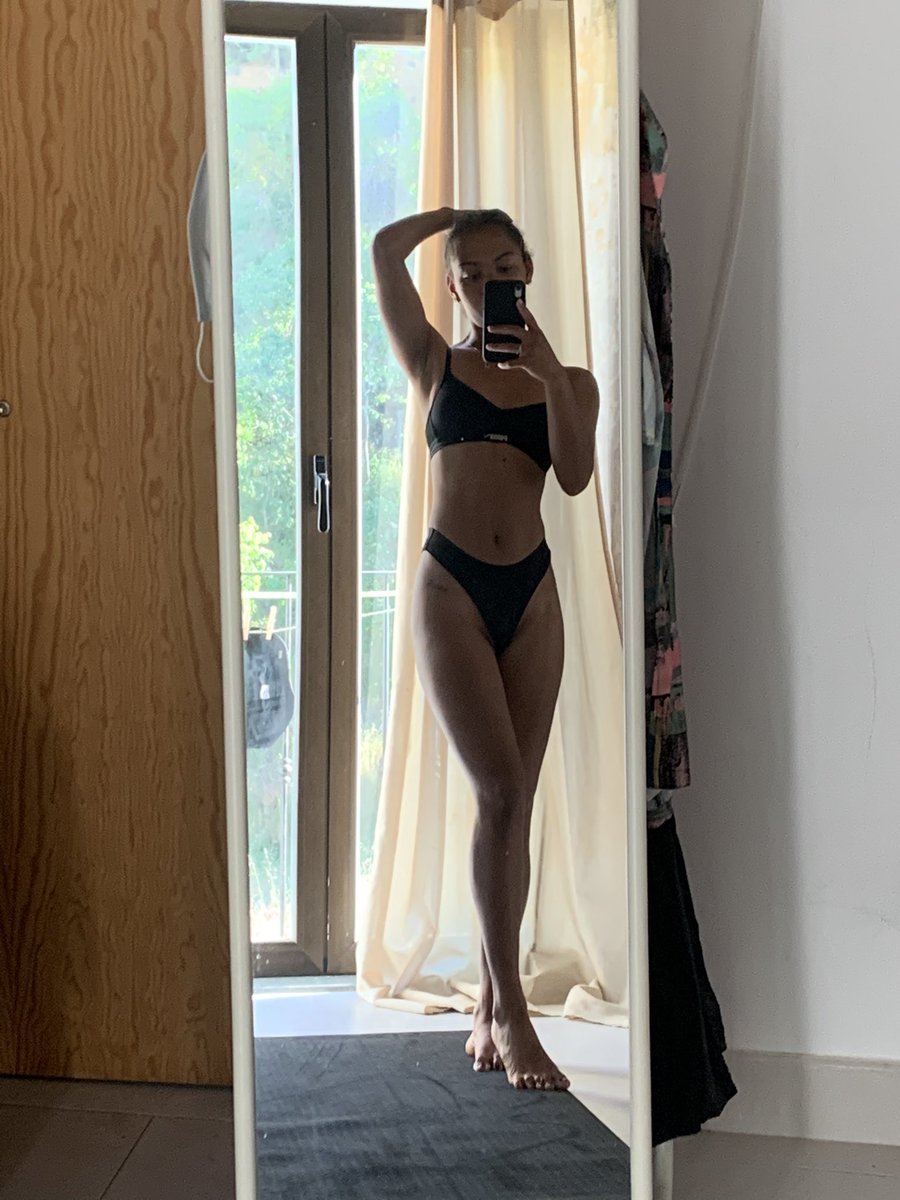 missbutterballz's tweet photo. Thank God is Friday 😄😅
#DCNightlife #dmv #dmvlife #DMVSingles #MeetPeopleDC #WeekendInDC #DMVVibes #freaks #dmvfreaks #dcfreaks #mdfreaks #pgfreaks #freya #fypシ゚viral #fypシ゚ https://t.co/m9sAPM5gsL