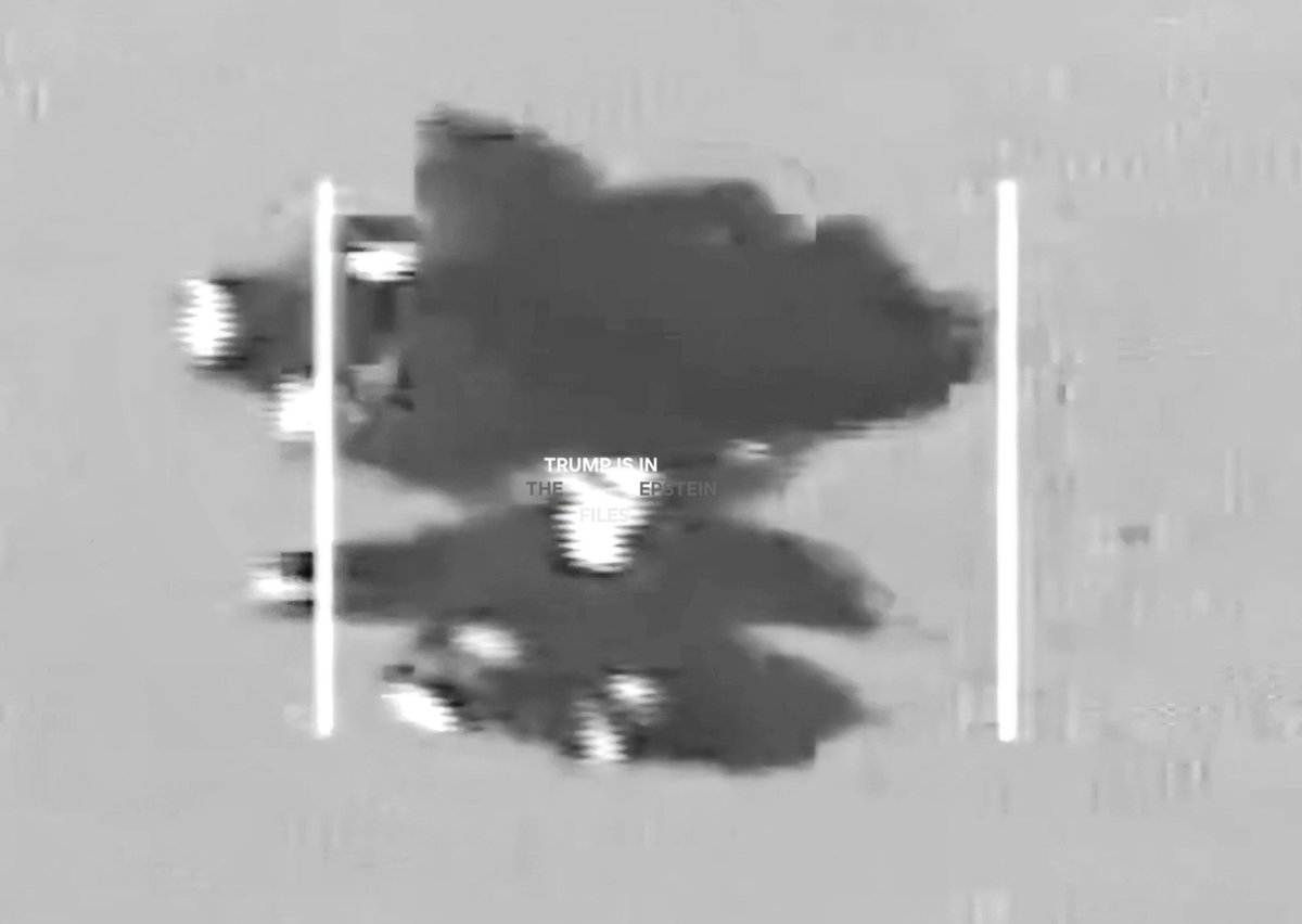 ChaosAgent_42's tweet photo. WOW!

The latest UFO images released  by the Pentagon are wild!

This is the most detailed one yet, and the details you get by zooming into it are just INSANE! https://t.co/4bSXdftjGp