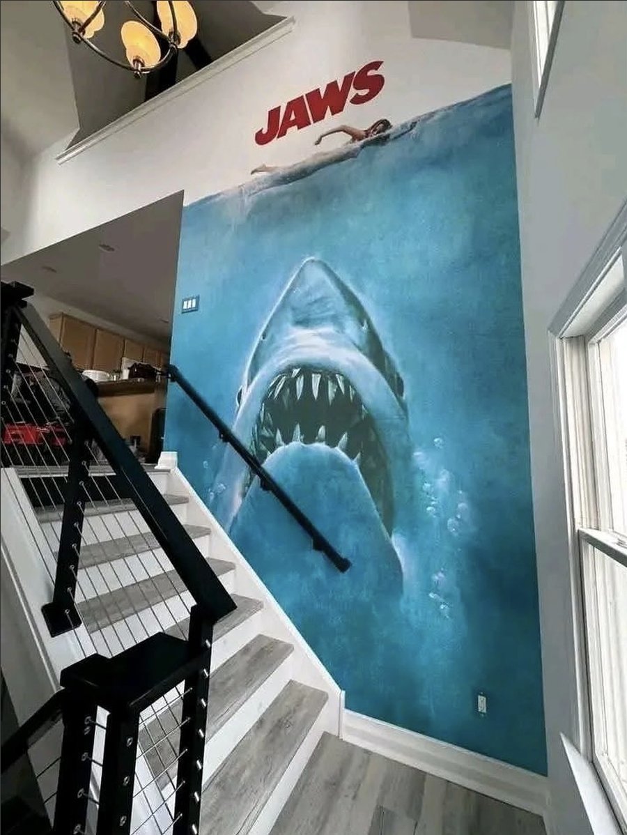 thedailyjaws's tweet photo. The stairway to #JAWS heaven 😍

📸 credit unknown https://t.co/CXAyefkdHn