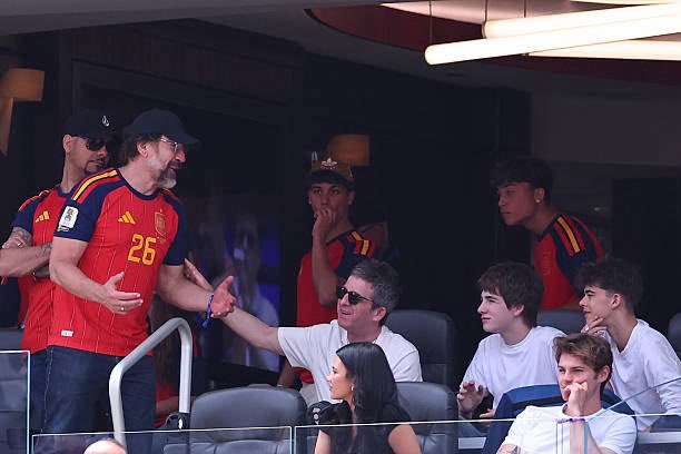 OasisMania's tweet photo. Noel Gallagher at the Spain vs. Belgium match ⚽️

📷 Robbie Jay Barratt https://t.co/K8t2mciuxP