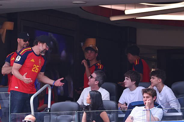 OasisMania's tweet photo. Noel Gallagher at the Spain vs. Belgium match ⚽️

📷 Robbie Jay Barratt https://t.co/K8t2mciuxP