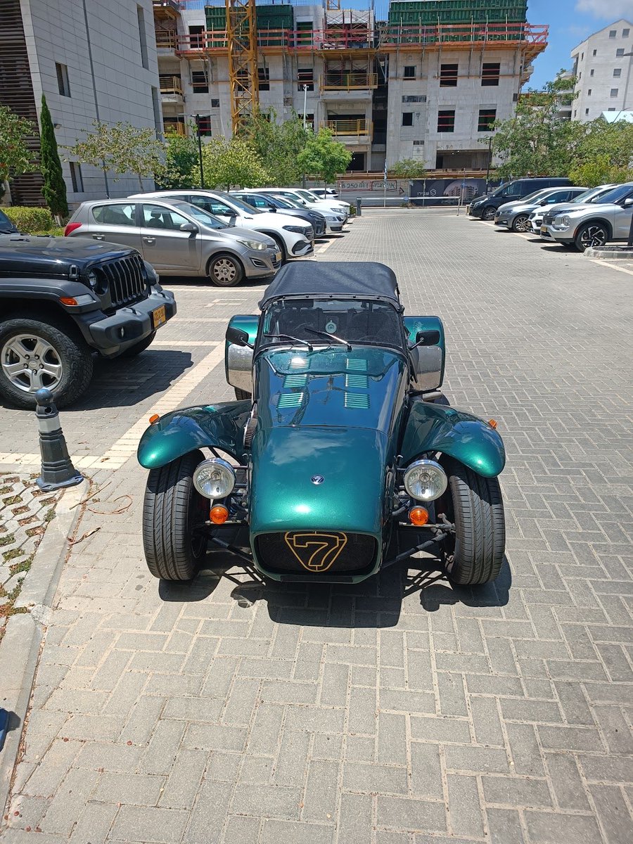 Lbiderm's tweet photo. @alextangent @adrianfclarke Exactly the one I got! 1990 though https://t.co/1TA2evKYSu