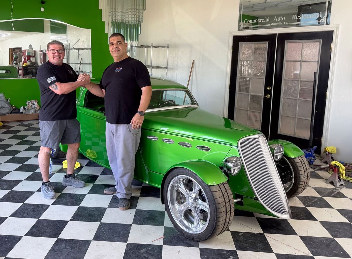 FactoryFive's tweet photo. Chris C. is getting close to graduating his #factoryfive #hotrod! "Pictures just don't do it justice," said Chris. "Ken Pike did an amazing job on this paint! Damn this looks good!"
Be like Chris! Start your build and save: https://t.co/d0XLJNop6B. https://t.co/wExbM0WK7l