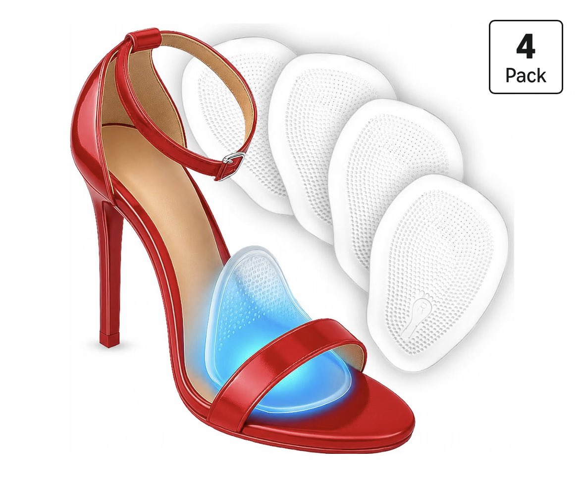 milkhatersinc's tweet photo. my convention heels arsenal (non negotiable) https://t.co/ZiTnKIOTFv