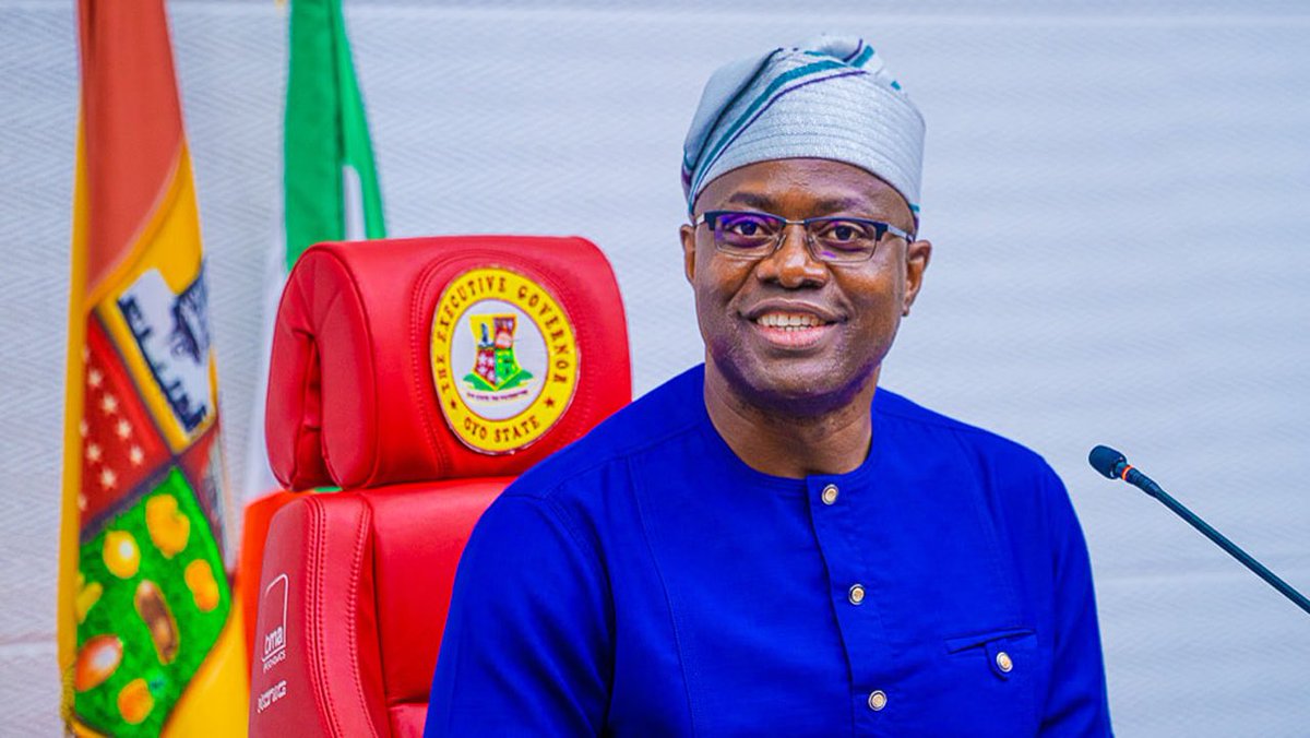 legitcriz's tweet photo. No ransom was paid for Oyo state abducted School students and teachers. Governor Makinde  says and president spoke person @aonanuga1956 .
It’s commendable.  But at this point we need a press conference with the @OfficialDSSNG @PoliceNG and Christopher Musa talking questions on this high profile case