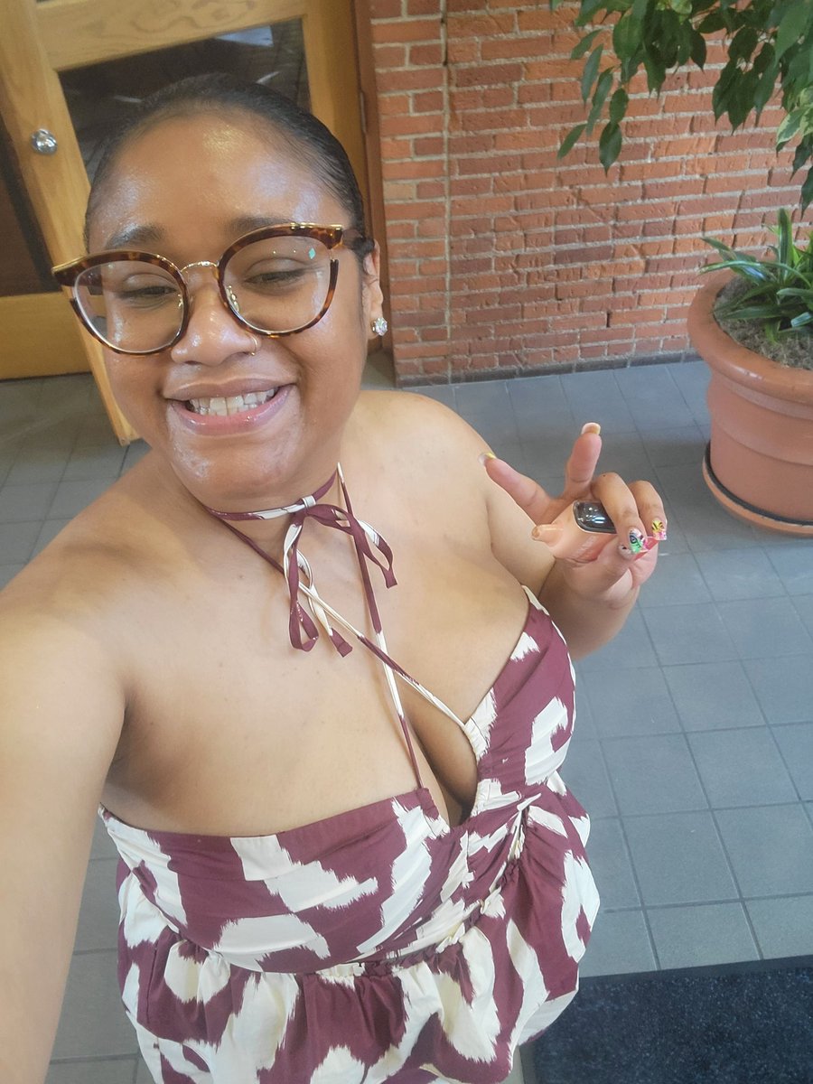LightBrightMimi's tweet photo. Fuckin please!! https://t.co/TeMcoKW02S