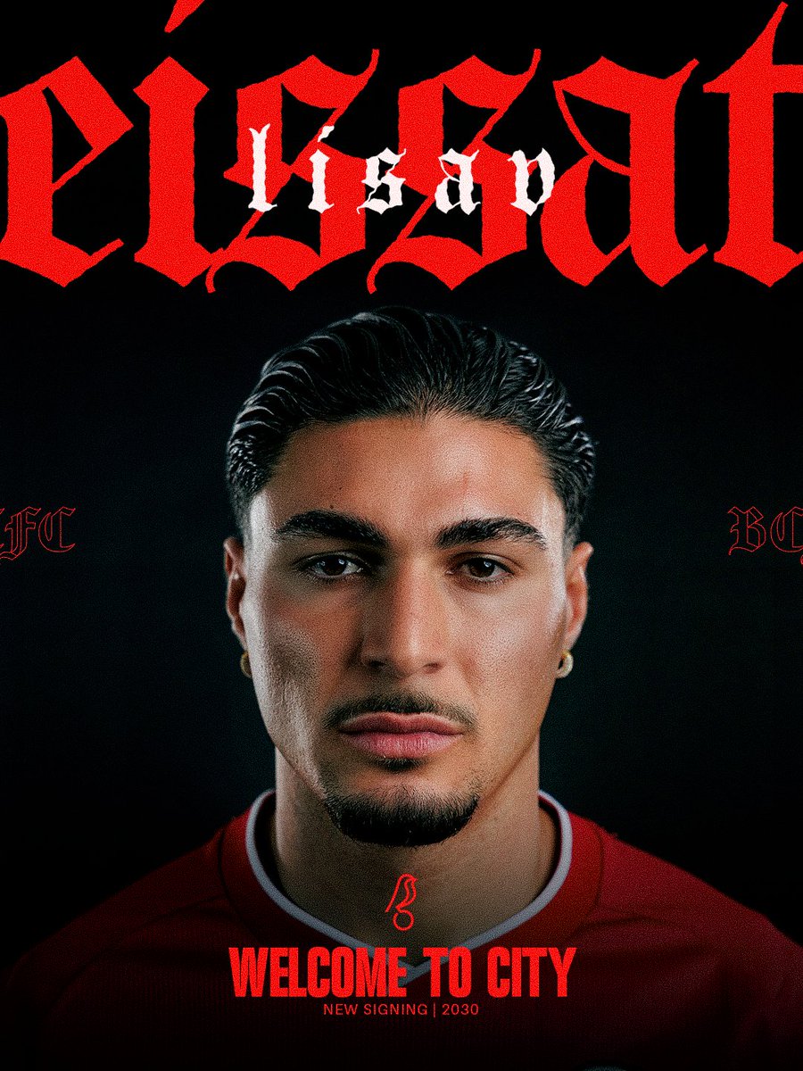 BristolCity's tweet photo. Lisav Eissat is a Robin. ❤️ https://t.co/v98hNYqQvI