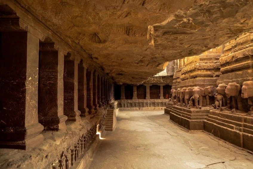 hindu_just's tweet photo. Kailasa isn’t dead history. It’s Bharat’s civilizational statement: We don’t just worship Shiva, we manifest His mountain on earth through unmatched skill and shraddha.
A living heritage that inspires pride across millennia.
 🙏🔱 #SanatanaHeritage #ElloraKailasa #HinduCivilization