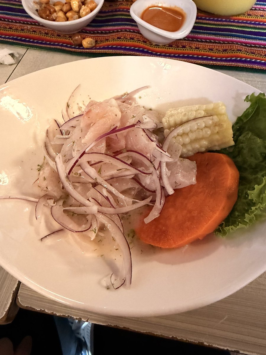 Shadoune666's tweet photo. Hoy se come comida peruana 🇵🇪 https://t.co/kbisBh7X0e