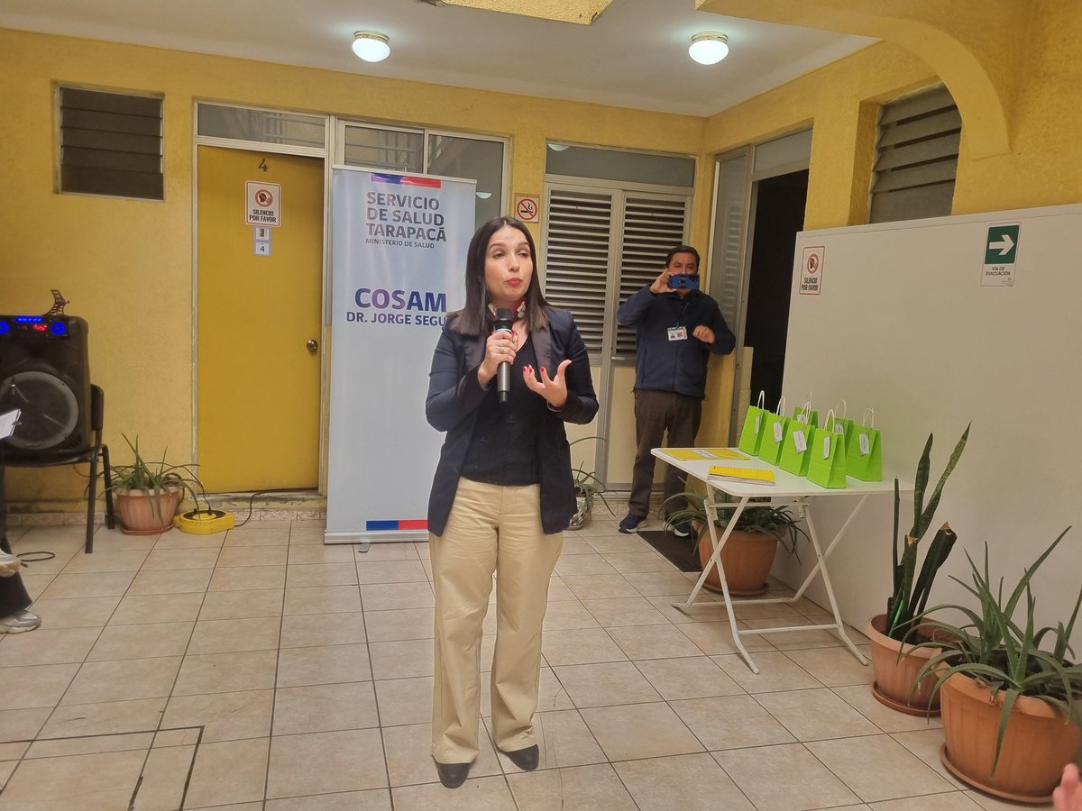 Senda_Tarapaca's tweet photo. Ceremonia de egreso del Centro Comunitario de Salud Mental Dr. Jorge Seguel, en el marco de convenio de colaboración entre @Saludtarapaca y nuestro servicio.
En la oportunidad, ocho personas recibieron su alta terapéutica, marcando un importante paso en su proceso de recuperación https://t.co/xncT3QRVMg