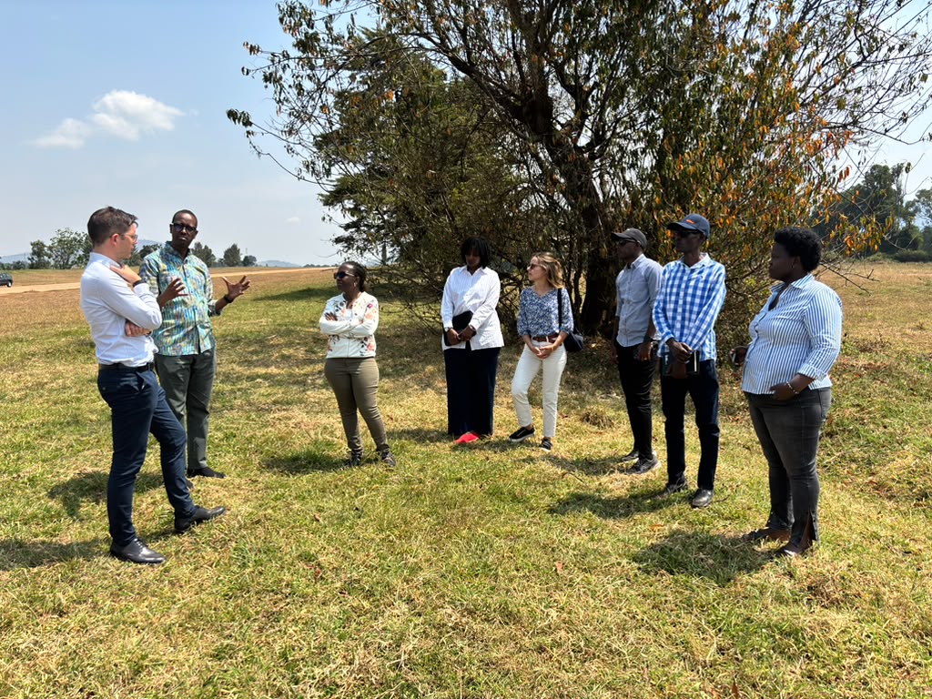 RISARwanda's tweet photo. This Thursday,RISA CEO &amp; @AFD_France Country Director visited Huye Airstrip to assess progress on the proposed Drone Operations Center #DOC. The delegation toured the site &amp; discussed key steps including Airstrip fencing for enhanced safety. AFD commended its strategic location. https://t.co/1e6B1PTWat