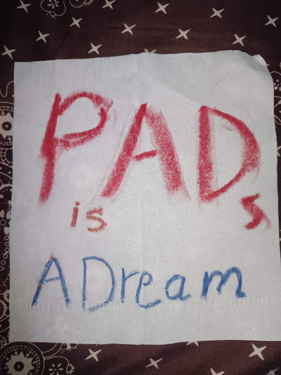 eslamomkhader's tweet photo. Sanitary pads used to be one of the basic necessities every woman should have, but now they have become a dream for the women of Gaza.
https://t.co/mwLTOtMRmH https://t.co/QoHJVjwiss