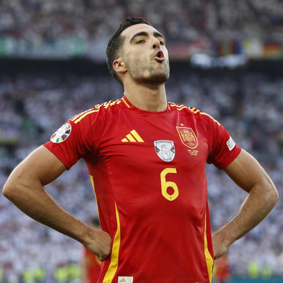 Mario___RM's tweet photo. EL REY DE ESPAÑA. https://t.co/biXEzD1eiJ