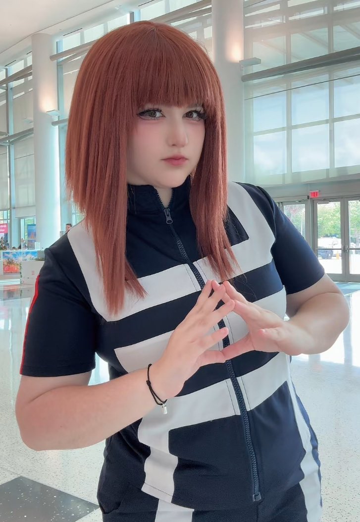 AndeCosplays's tweet photo. supercon d1 ! ochako https://t.co/HSDCrrF4xc