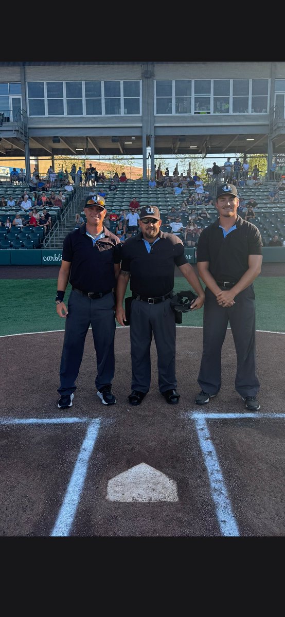 BBHann7's tweet photo. A picture of some cool umpires umpiring the KCCBL All star games https://t.co/k6OhjDhLO4